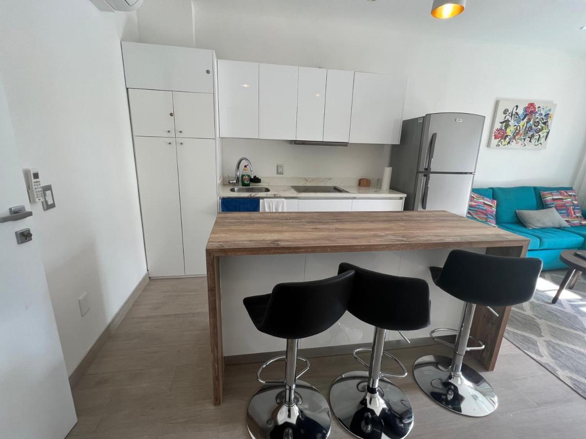 One Block From The Beach! Apartamento *
